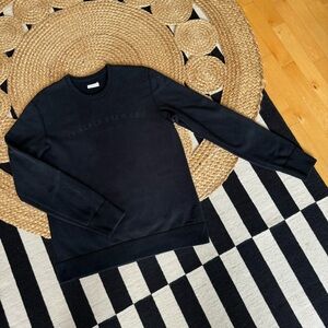 33 Acres Brew Co. (Vancouver) crew neck sweatshirt, Unisex Medium.